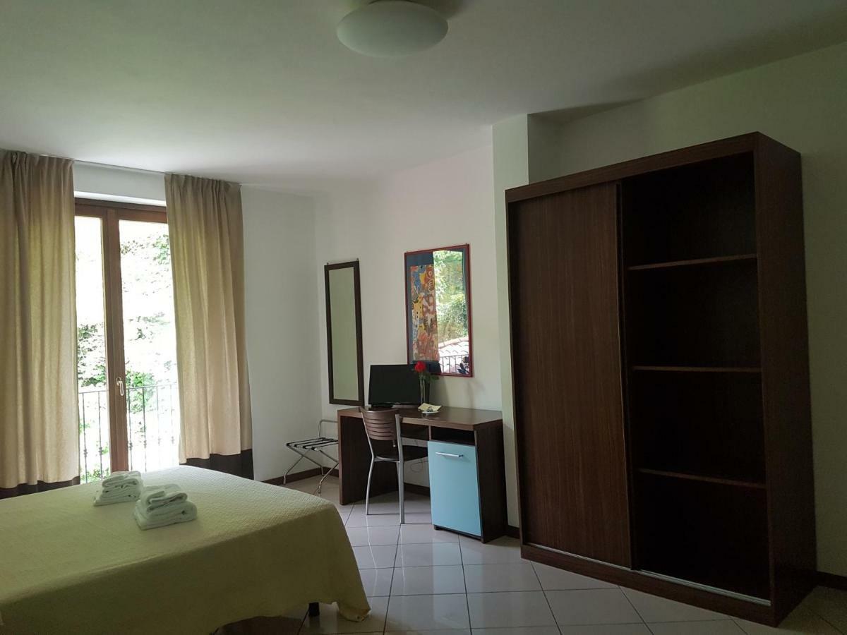 Hotel & Residence La Sibilla Cusiana بيتيناسكو المظهر الخارجي الصورة