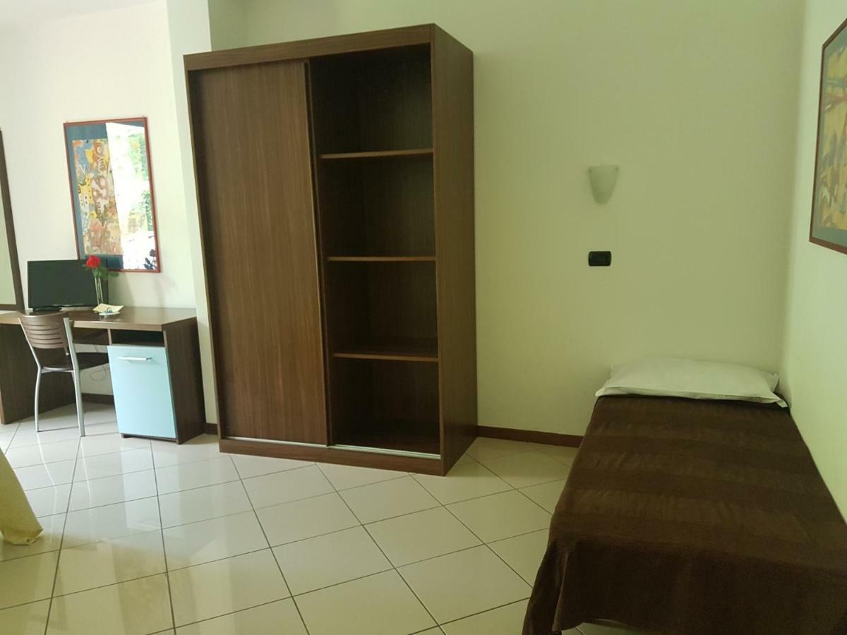 Hotel & Residence La Sibilla Cusiana بيتيناسكو المظهر الخارجي الصورة